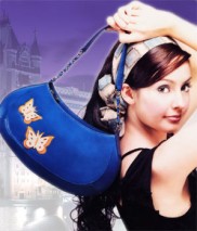 月光族怎样理财 德赛报告显示25 - 35岁楼宇按揭贷款客户呈上升趋势