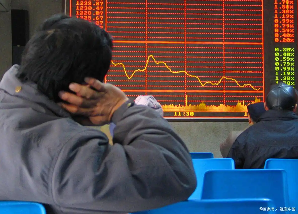 炒股软件踩坑经验_老股民选软件标准_炒股软件看不懂