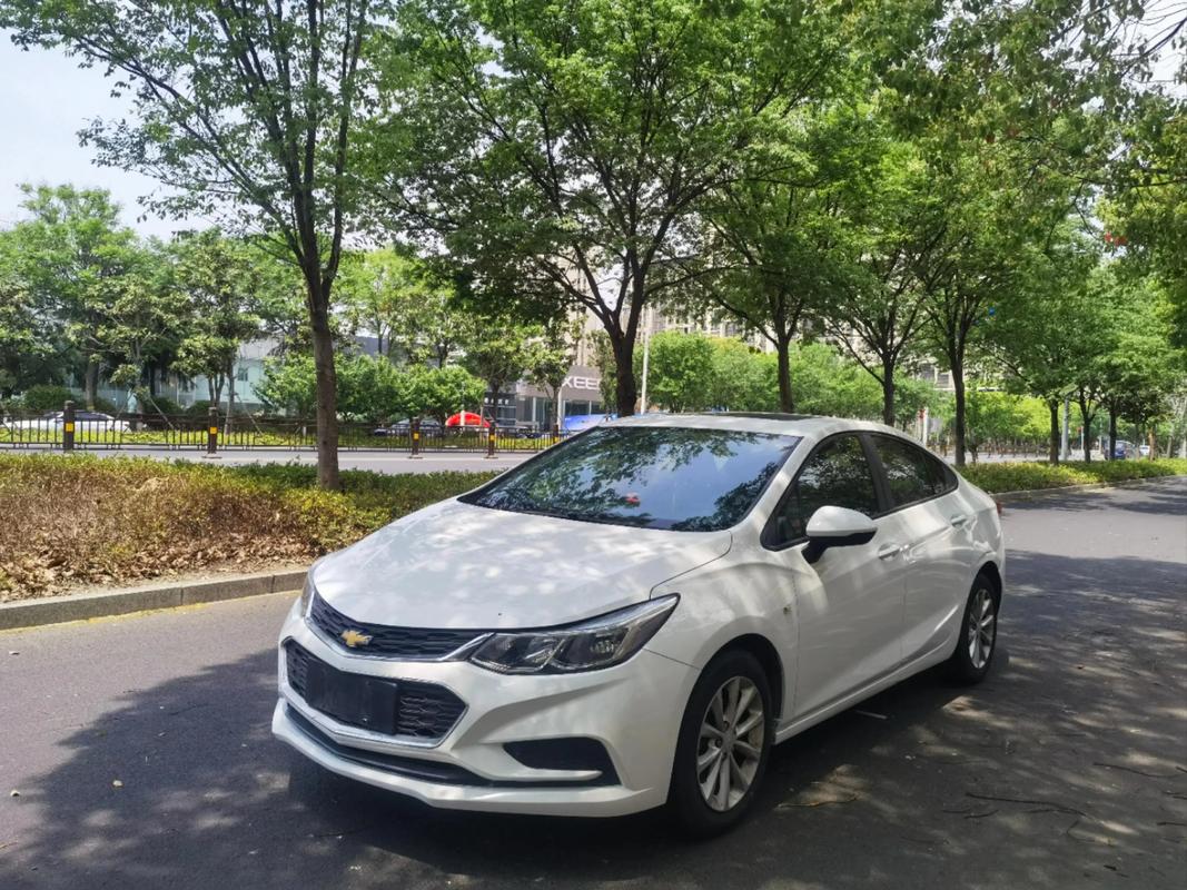 全新一代科鲁兹评测_新科鲁兹配置参数_科鲁兹贷款首付多少