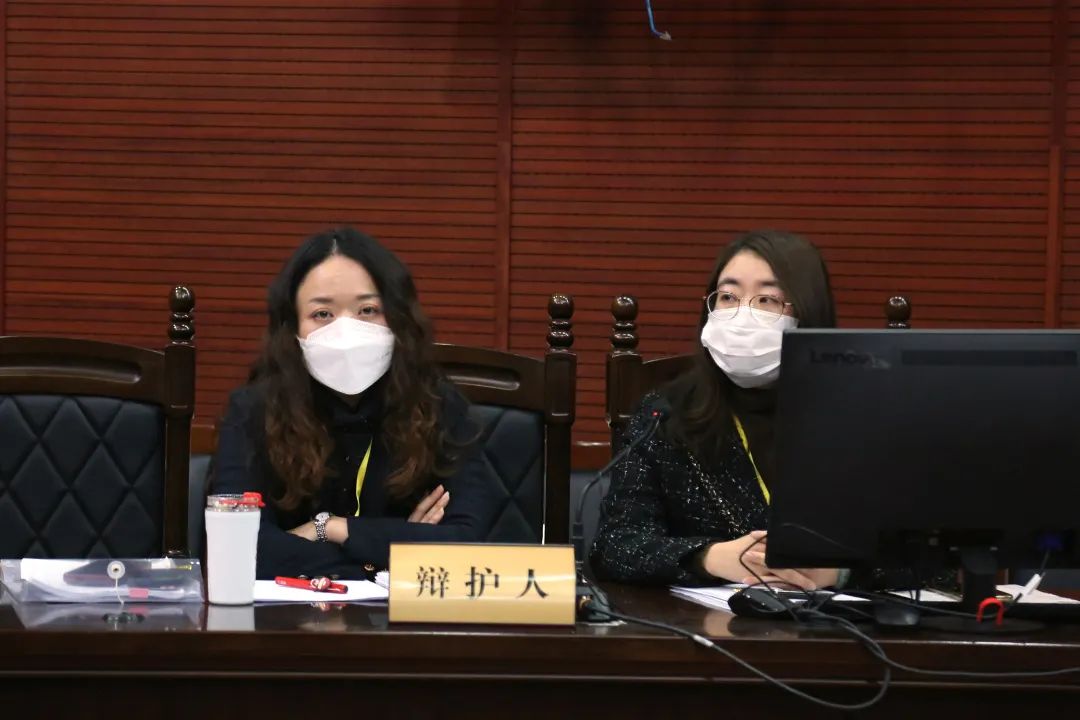 期货居间人收入过10万_期货居间人非法咨询案_焦炭期货合约非法操作