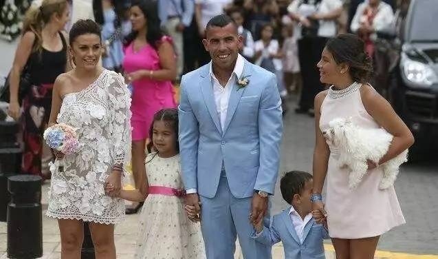 德罗巴中超转会申花赚钱了吗_ 特维斯加盟申花原因分析 _上海申花特维斯表现